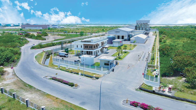 Immigration Permit Service Now Available in Batang and Gresik SEZs, Supporting National Investment Acceleration