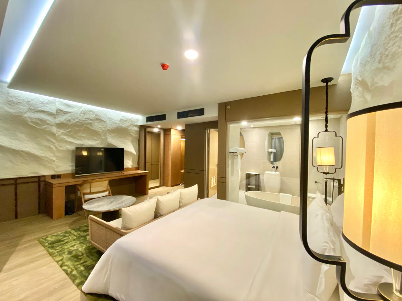 Studio 45 Room