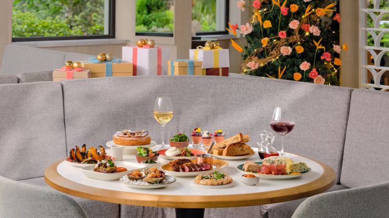 SKAI Bar Grill Christmas-Brunch