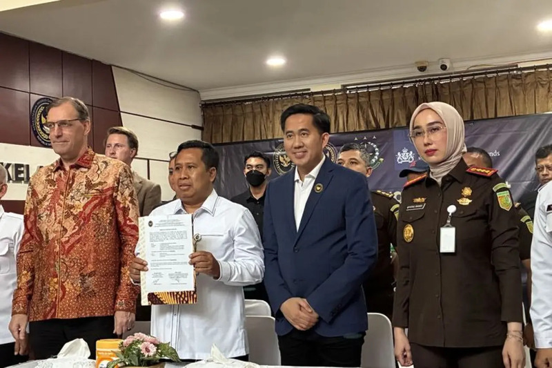 Indonesia Repatriates Two Dutch Citizens Convicted of Drug Offences