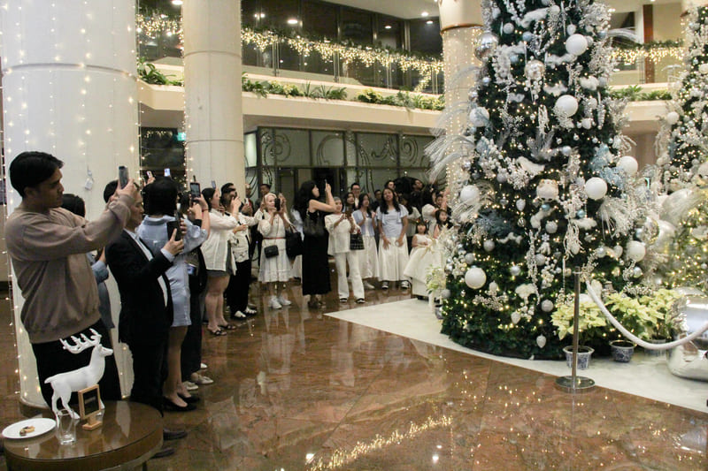 A European Winter Wonderland Awaits at Le Méridien Jakarta This Holiday Season