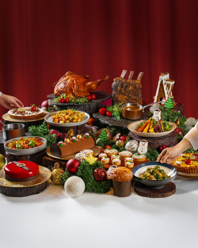 Fairmont Jakarta Present “The Season of Special”