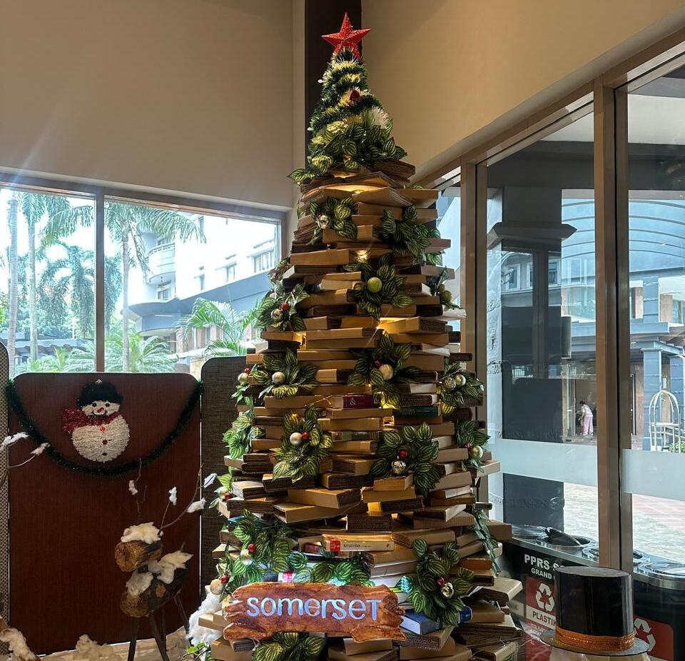 Somerset Grand Citra Unveils “Tree of Tales” Festive Installation