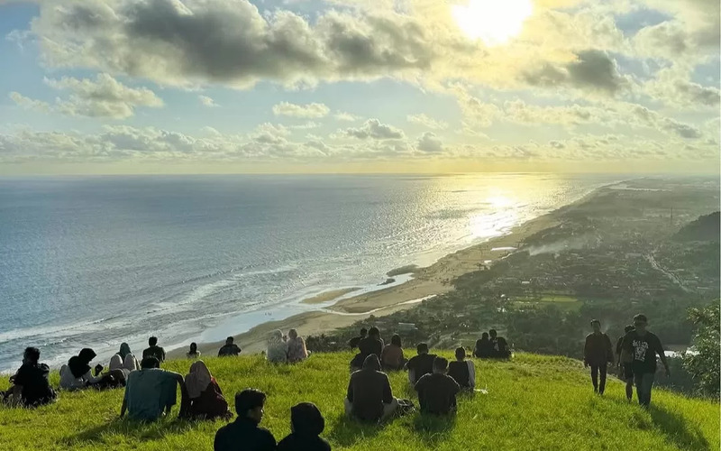 Hidden Gems in Yogyakarta - Paralayang Hill