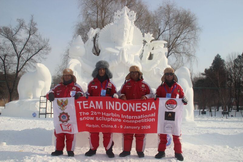 ARYADUTA Bali’s Agus Kurniawan Part of Indonesia’s Bronze-Winning Team at Harbin Snow Sculpture Competition 2026