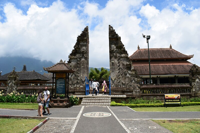 Bali Plans to Check Foreign Tourists’ Savings Under New 2026 Policy