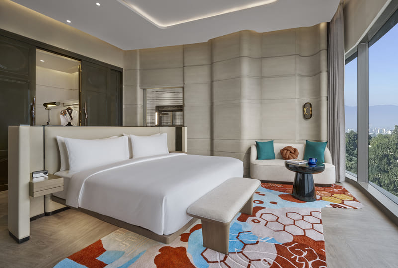 Penthouse Suite