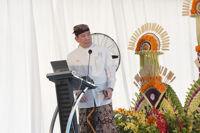DR. Dr. Johan A. Hutauruk, SpM(K), President Director of JEC Group