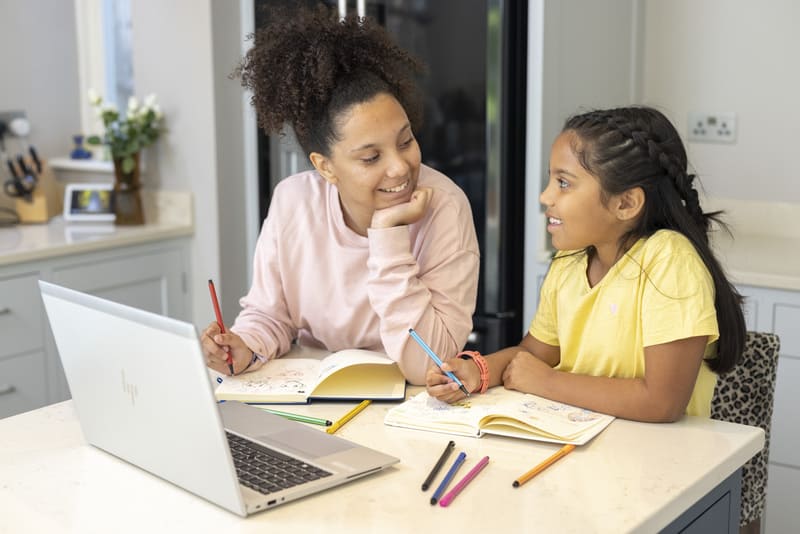 Why Expat Parents are Choosing British Online Schooling for a Better Education