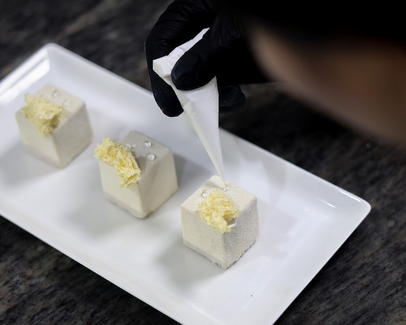  Tom Ford Beauty Unveil Soleil Neige-Inspired Afternoon Tea