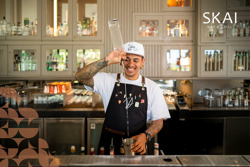 SKAI Bar & Grill Teams Up with SKOOL Kitchen for a Cool One-Night Mixology Takeover
