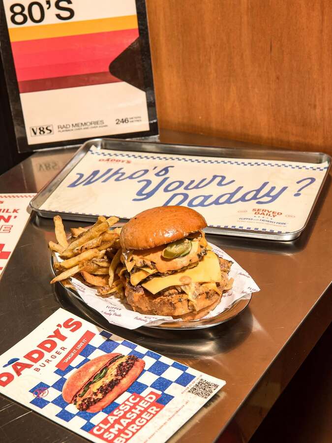 New Tables in Jakarta – Daddy's Burger