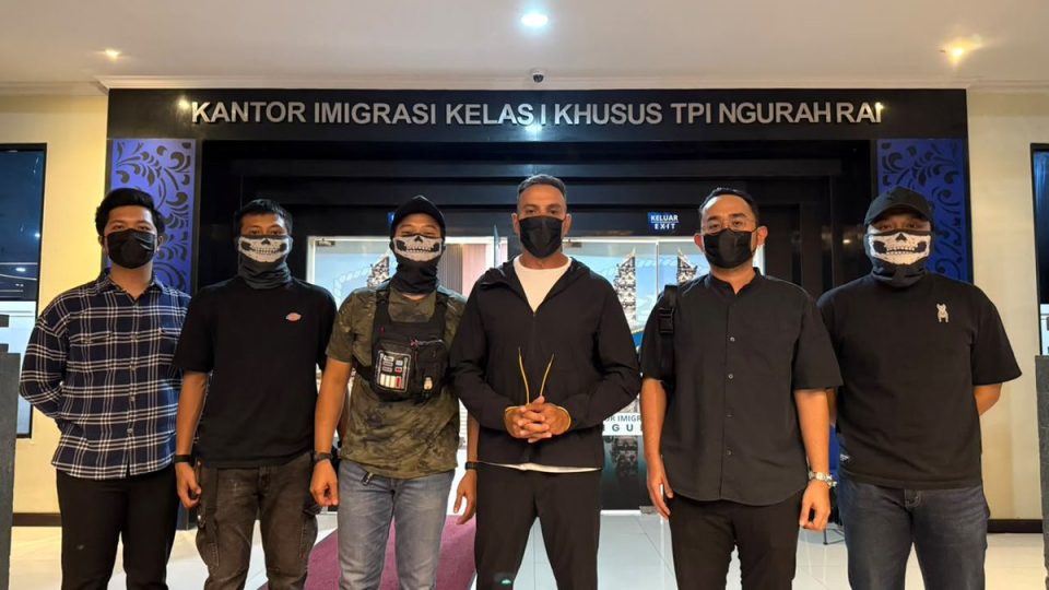 Australian Interpol Fugitive Arrested While Boarding Private Jet in Bali
