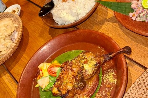 Bebek Bumbu Hitam