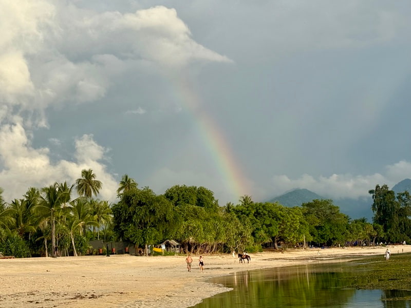 Rainbow at the Sire Beach