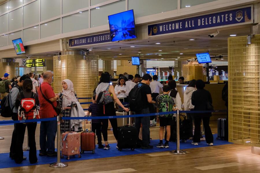 Immigration Officials Urge Caution Over Indonesia's Proposed Visa-Free Expansion