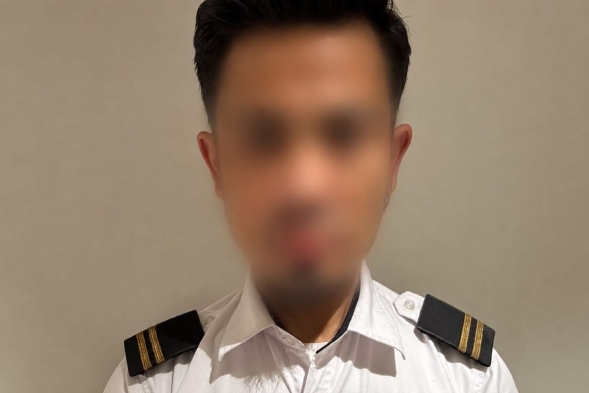 Malaysian Pilot Arrested for Carrying Ecstasy Pills and Methamphetamine at Soekarno-Hatta Airport