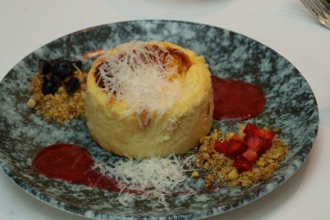 Basque-style-cheesecake