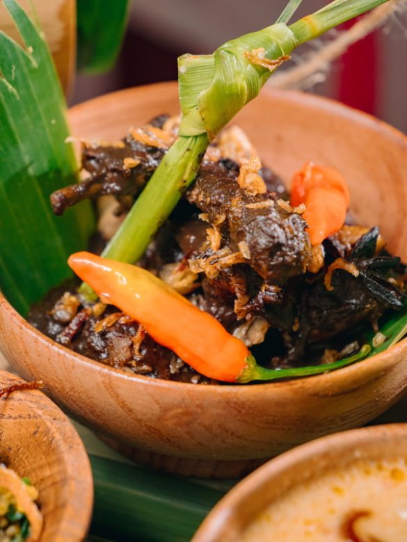 Bebek Ireng Ungkep
