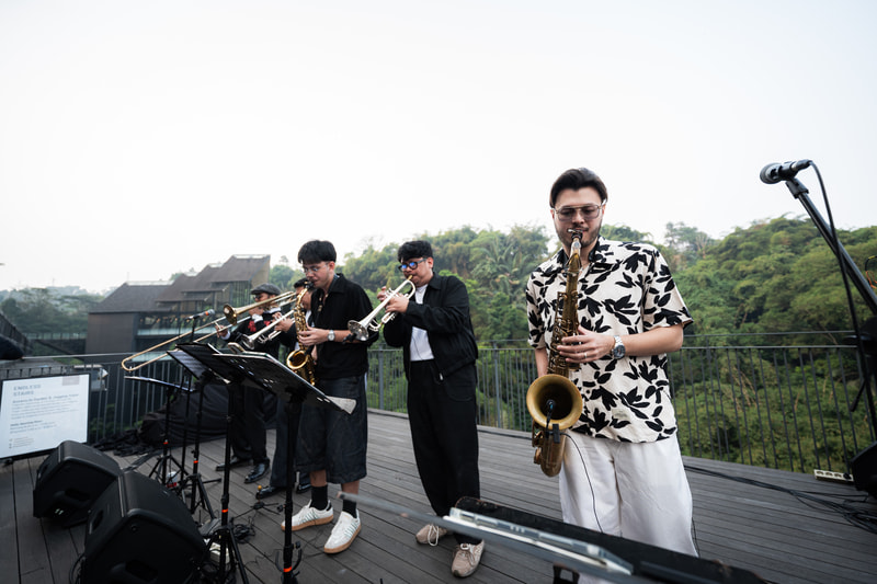 Bass G Feat Song Brothers