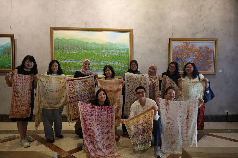 Mangkuluhur ARTOTEL Suites Collaborates with Crea Botanica for an Eco Print Workshop