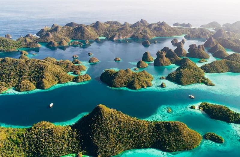 Navigating the Indonesian Archipelago: Practical Travel Beyond the Tourist Hubs