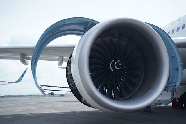Airline Ticket Fuel Surcharge Raised to 40% Due to Rising Avtur Prices