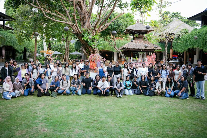 Andaz Bali Introduces Artfully Andaz with Balinese Artist NPAAW’s ‘Rekindling’