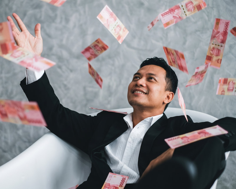 Ultra-Wealthy People in Indonesia Projected to Surge 81.7%, Highest Growth in the World